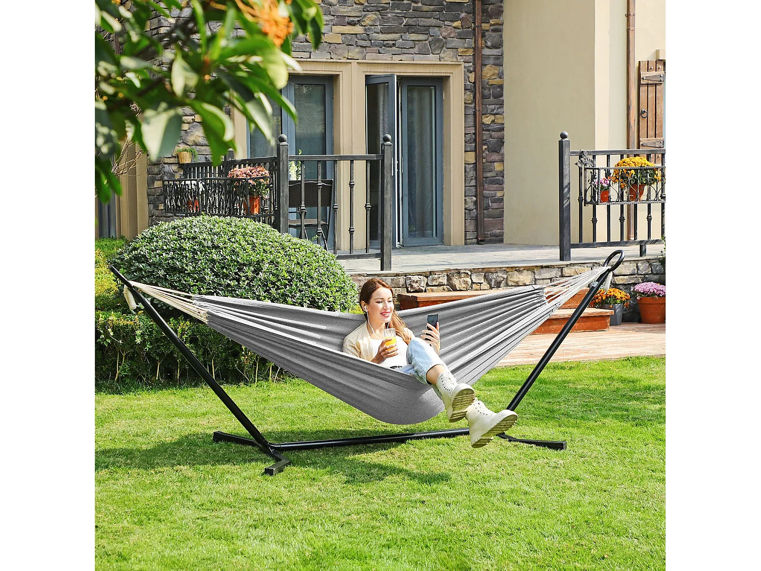 SONGMICS Hamac avec support, hamac 210 x 150 cm, 5 hauteurs réglables, hamac portable avec cadre en métal, capacité de charge 240 kg, patio, jardin, cour, support