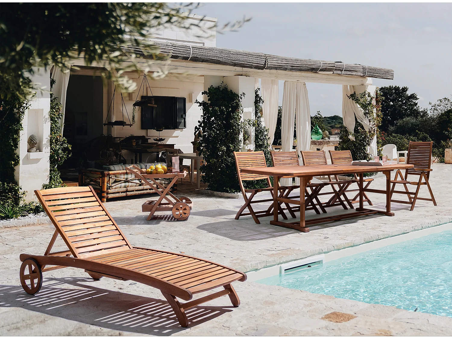 Lot de 2 chaises pliantes d’extérieur NOEMI – Bois d’acacia huilé