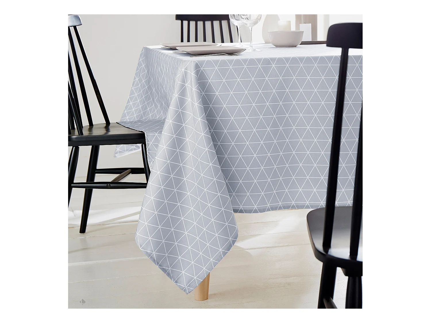 Nappe ovale 180x240 cm imprimée 100% polyester PACO géométrique bleu nuage