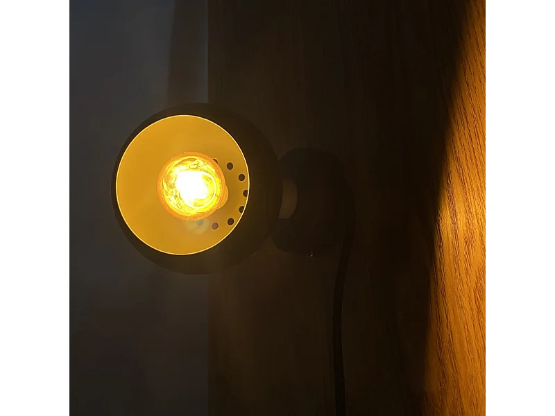 Applique murale vert kaki abat-jour orientable métal vert - PIXAR 8327