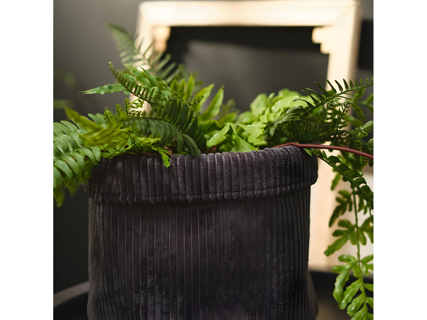 Corbeille fusain en velours côtelé