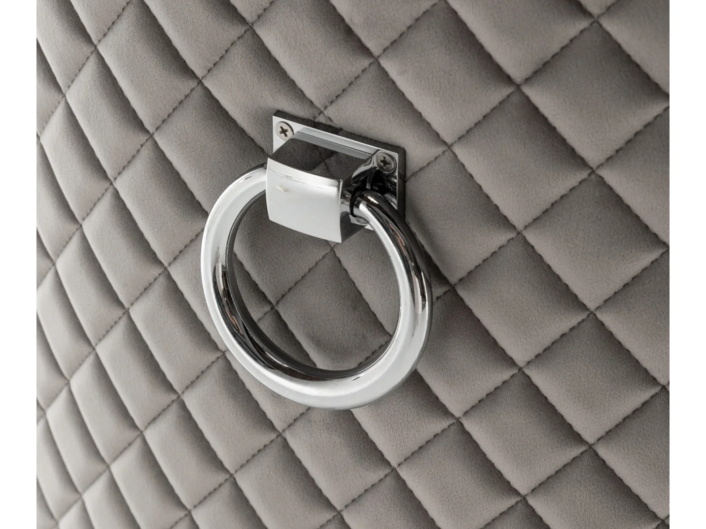 Chaise capitonnée velours avec anneau au dos et pied métal chromé Royal - Lot de 2-Gris clair