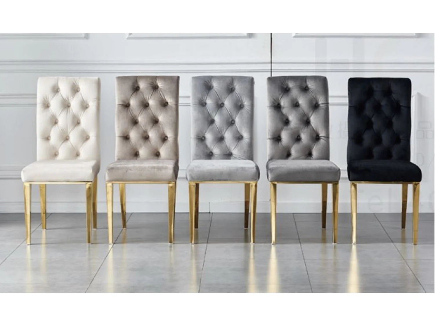 Chaise capitonnée avec bouton velours et pied métal doré Kavana - Lot de 6-Ecru