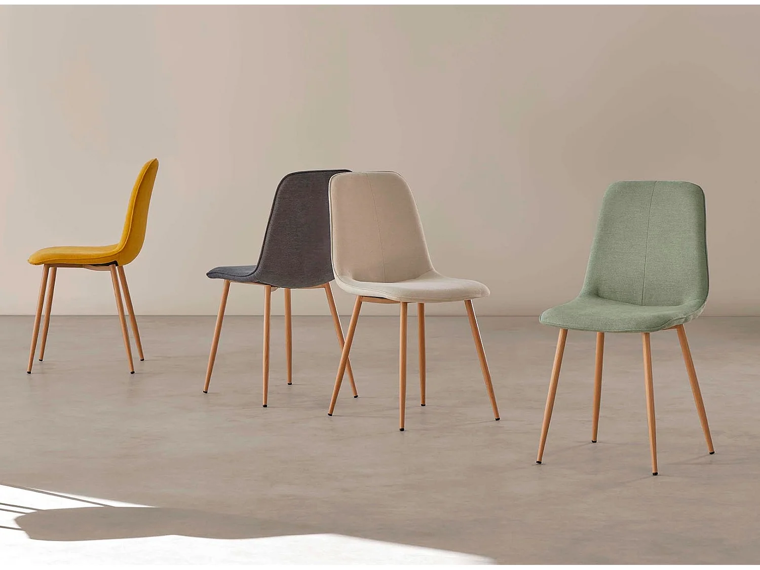 Chaise Klory - Tissu confortable et pied métal éffet bois naturel-Beige clair