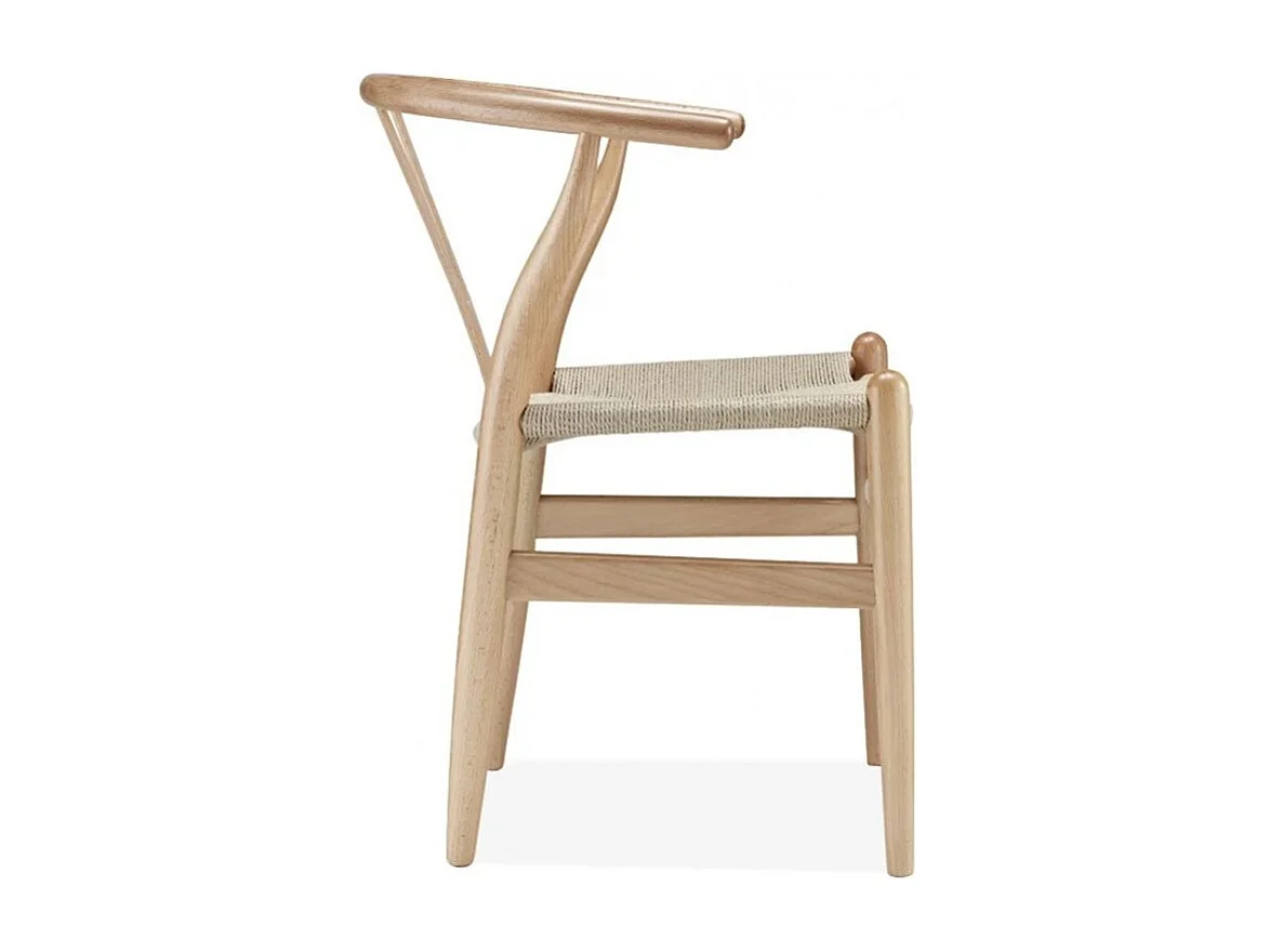 Kinki stoel, handgesneden natuurlijk beukenhout en touw van natuurlijke vezels