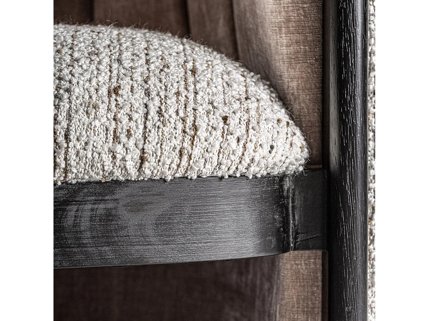 Sillón club LINEA de tejido bouclé – Confort envolvente-Negro