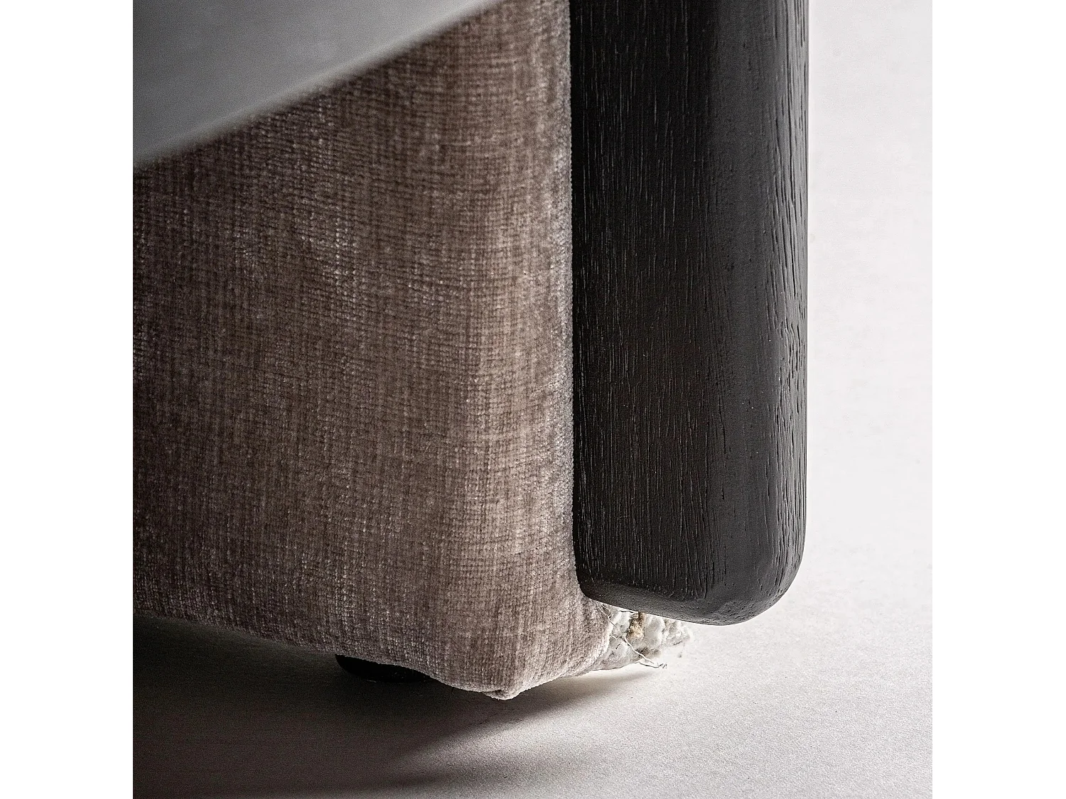 Sillón club LINEA de tejido bouclé – Confort envolvente-Negro