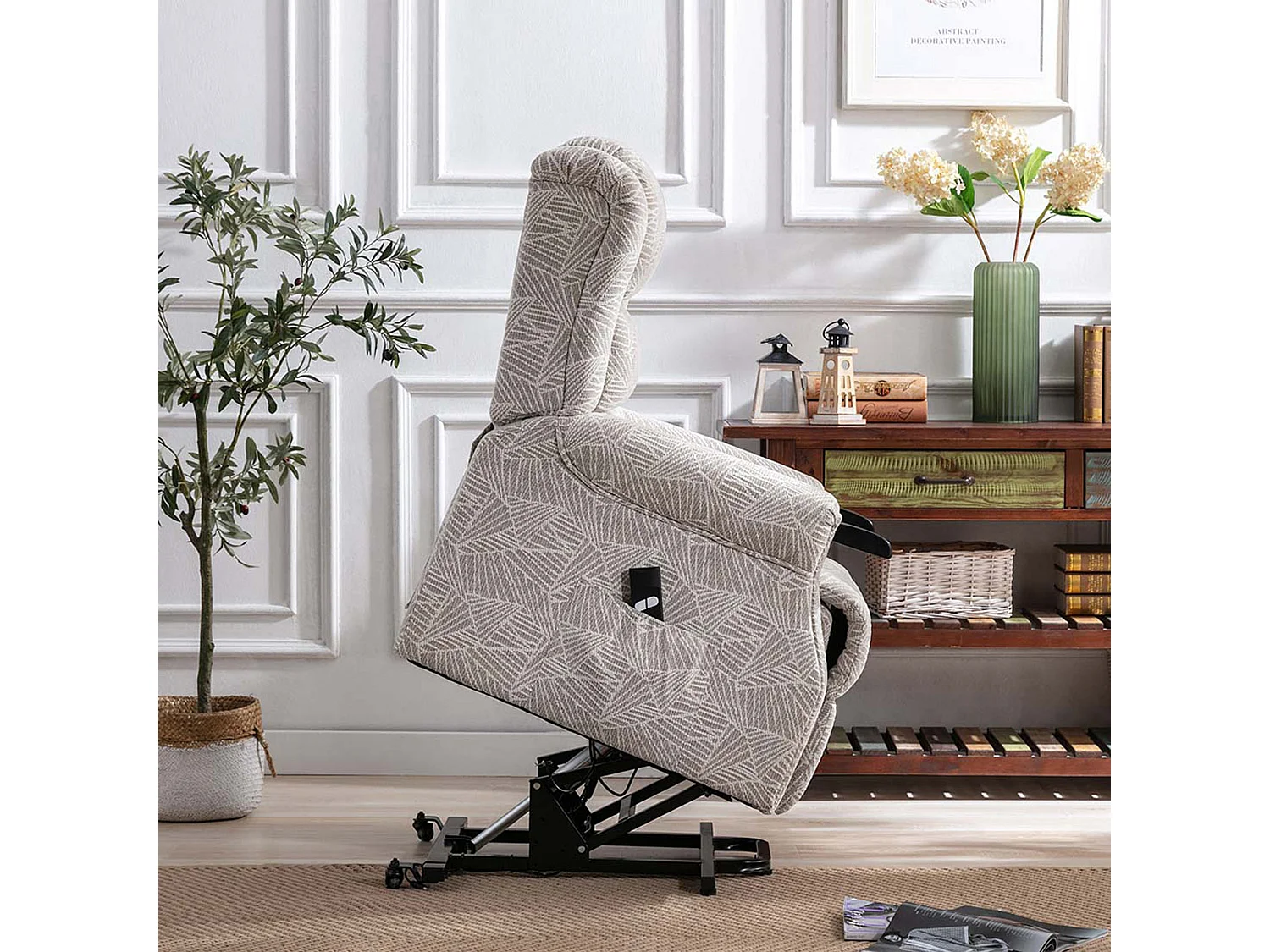 Ashfield Electric Fabric Single Motor Rise Recliner Mobility Chair
