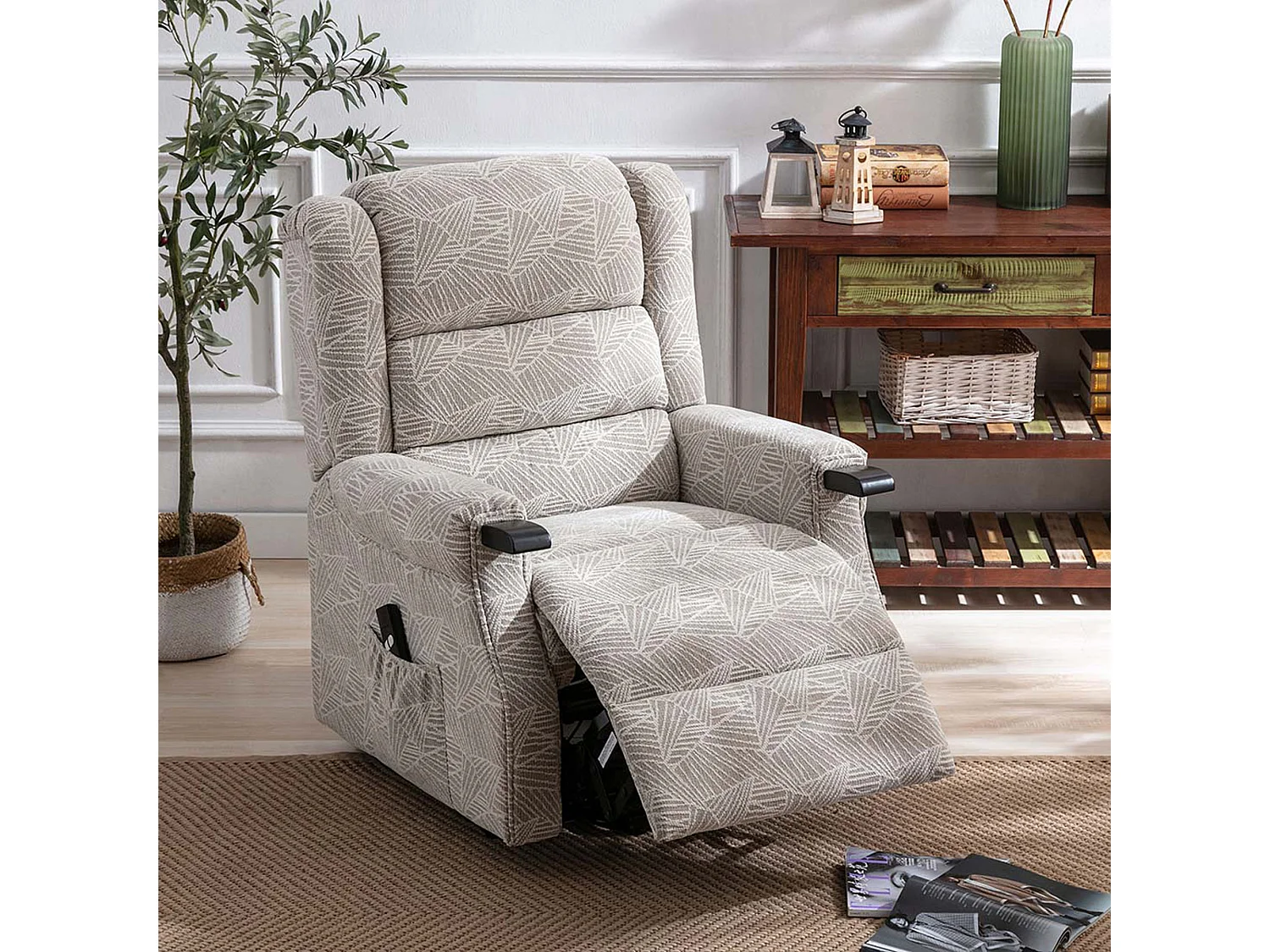 Ashfield Electric Fabric Single Motor Rise Recliner Mobility Chair