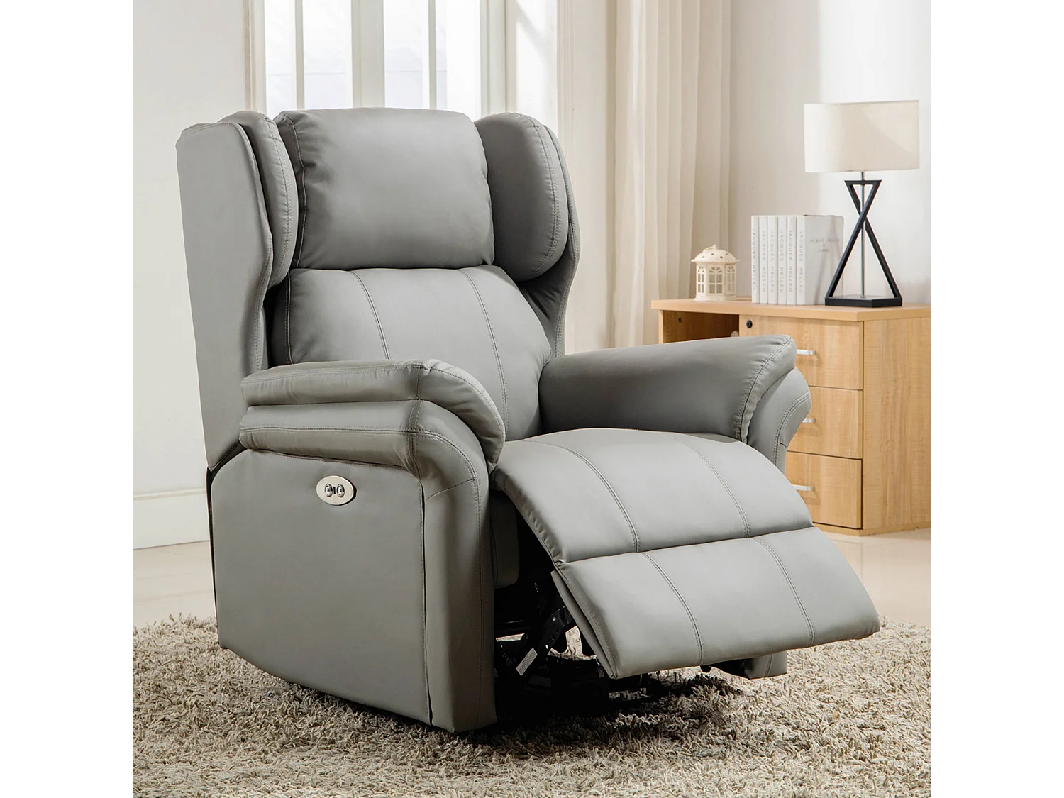 Electric Recliner Chair Wingback Design & USB Port In Bonded Leather