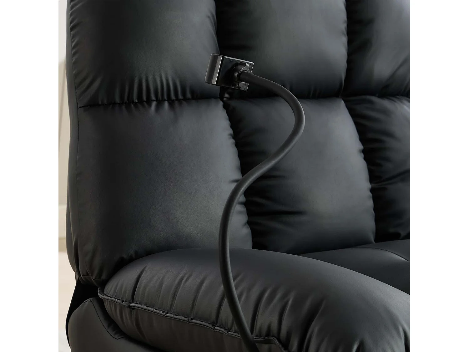 Chicago Faux Leather Swivel & Rocker Manual Recliner Chair Black