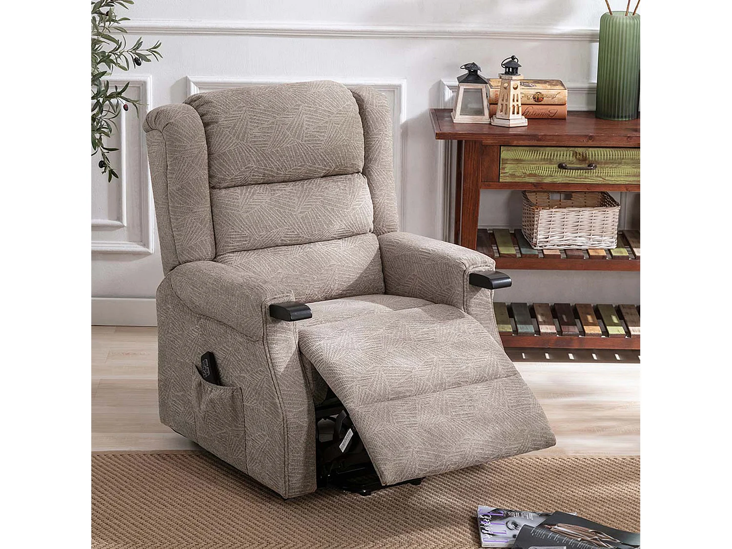Ashfield Electric Fabric Dual Motor Rise Recliner Lift Mobility Chair