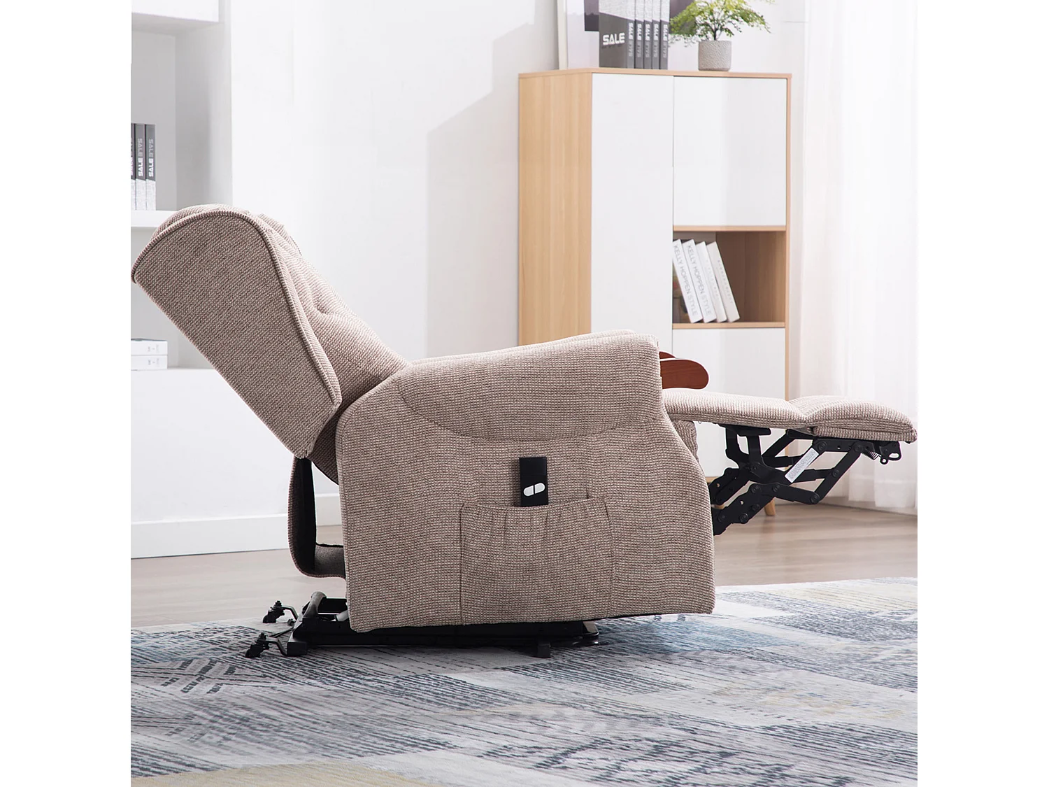 Harrogate Single Motor Electric Rise Recliner Fabric Lift Riser Chair