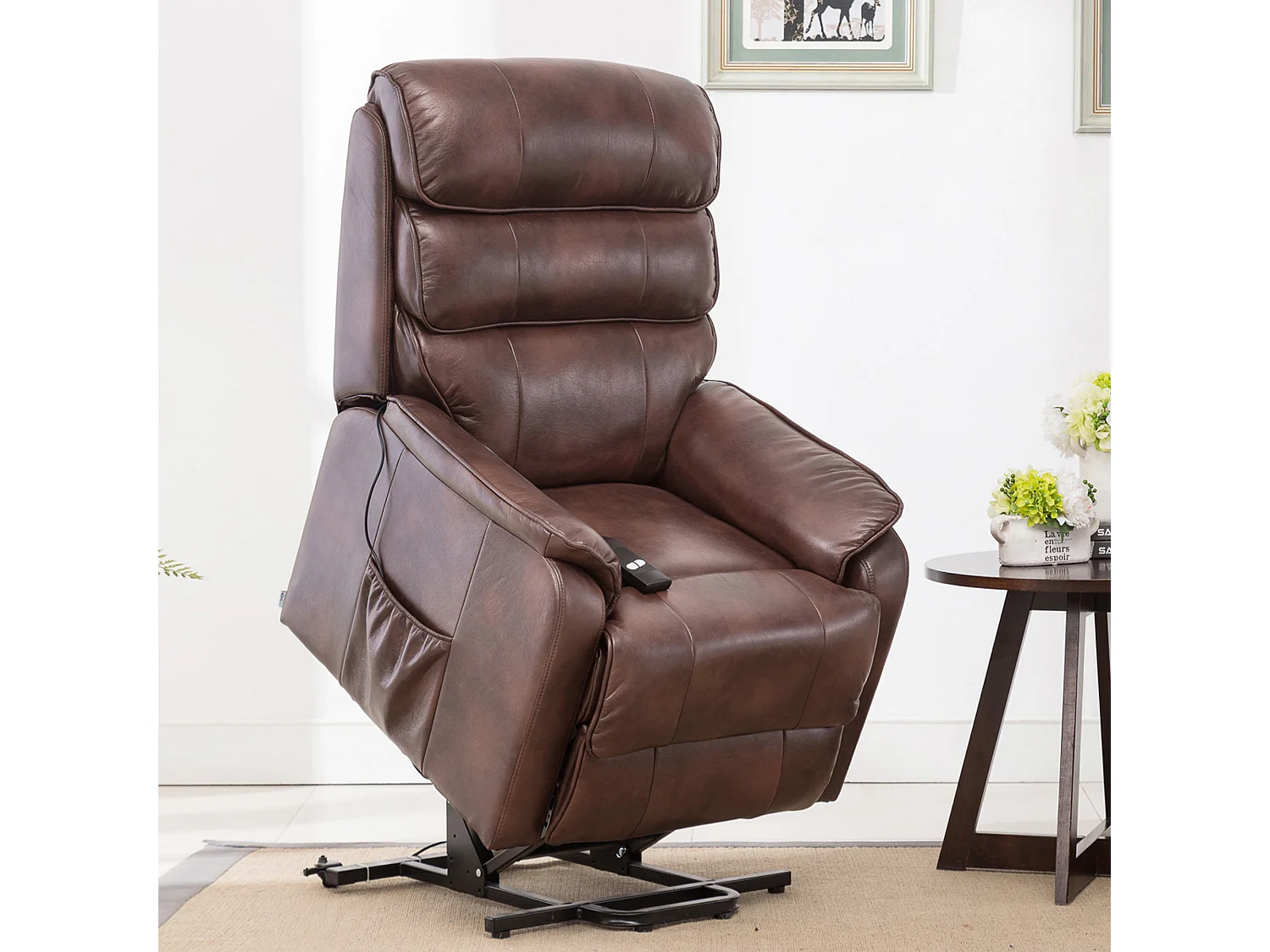 Buckingham Single Motor Electric Rise Recliner Bonded Leather Chair