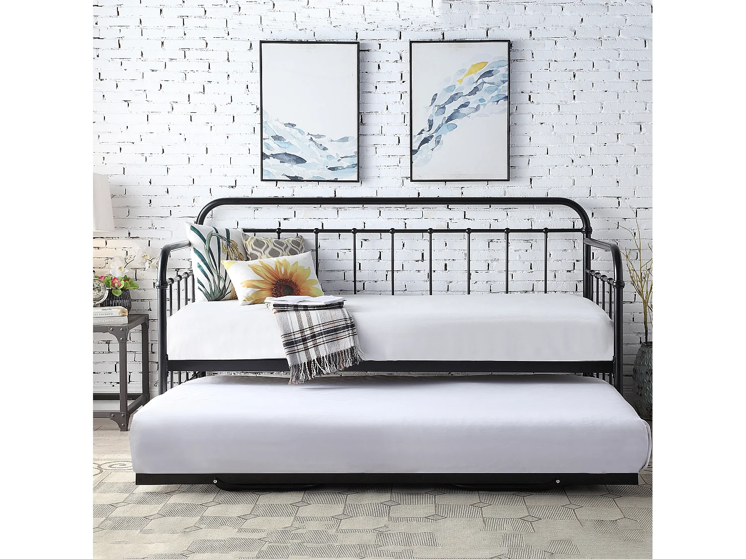 Ickleford Industrial Living Room Bedroom Metal Day Bed Frame w Trundle