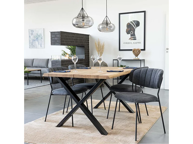 CALVI-Table repas à manger 4  personnes 140cm en chêne massif