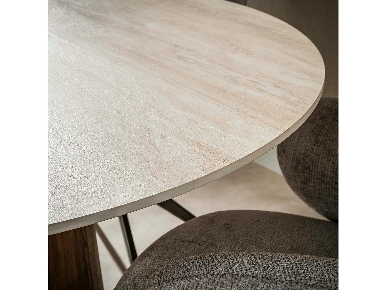 Table à manger ronde en céramique Ø120cm ASCOLI