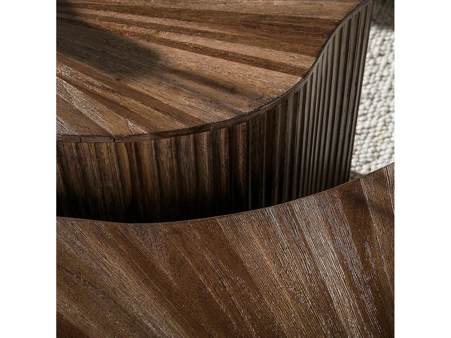 Table basse en teck recyclé design trèfle stylisé (lot de 2) YOGY