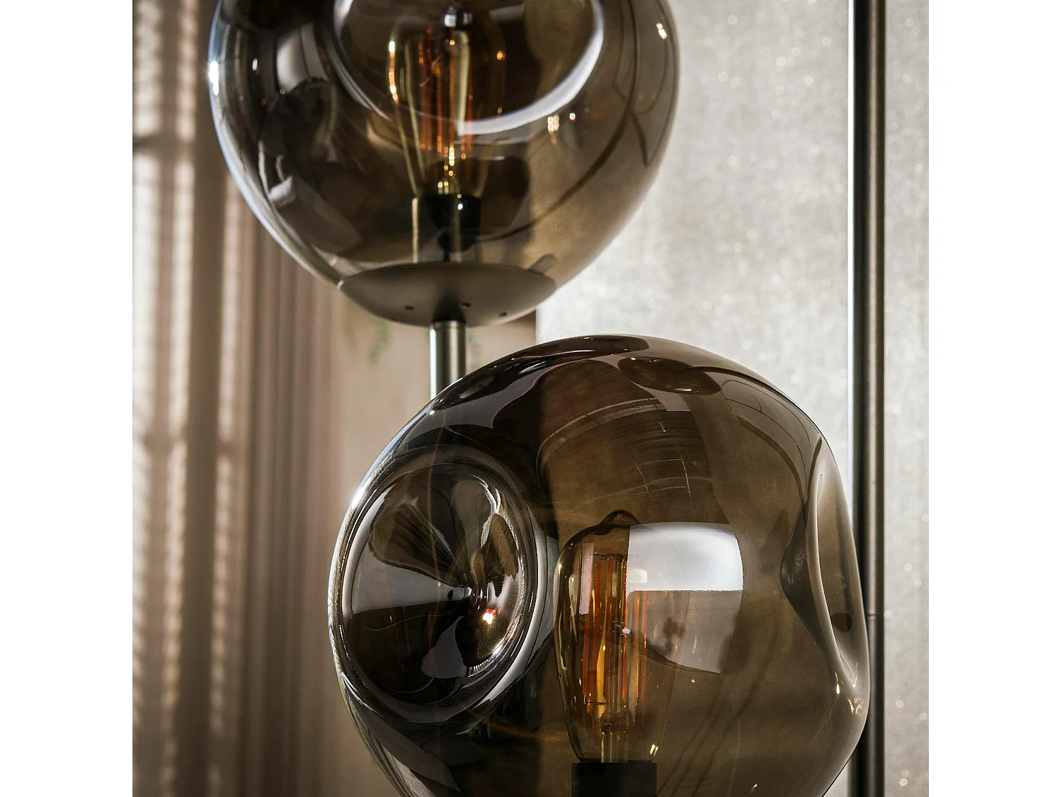 Lampadaire vintage verre brun 3 globes sur tige bronze NIAGARA