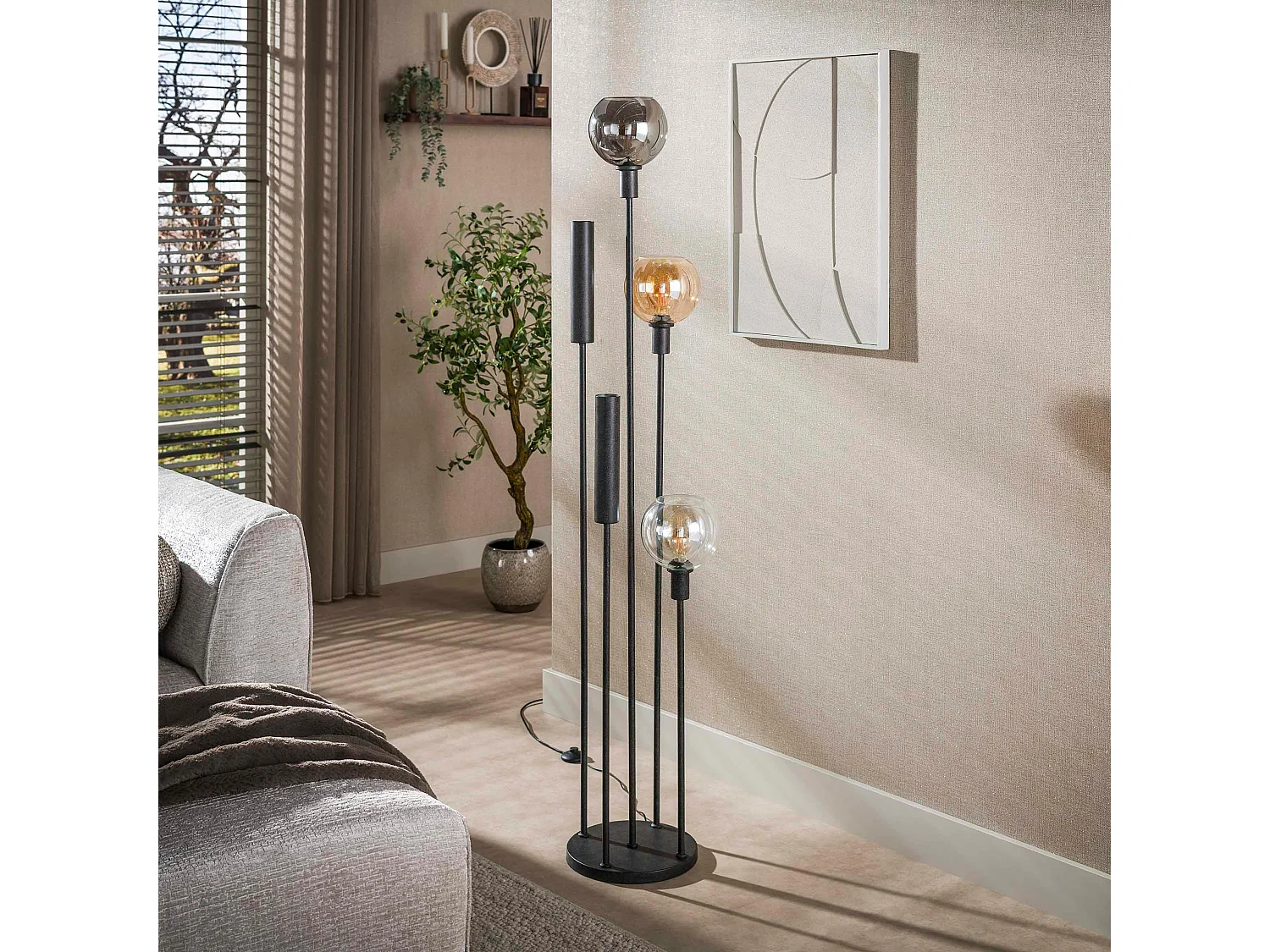 Lampadaire salon moderne 3 globes verre tricolore NOVA