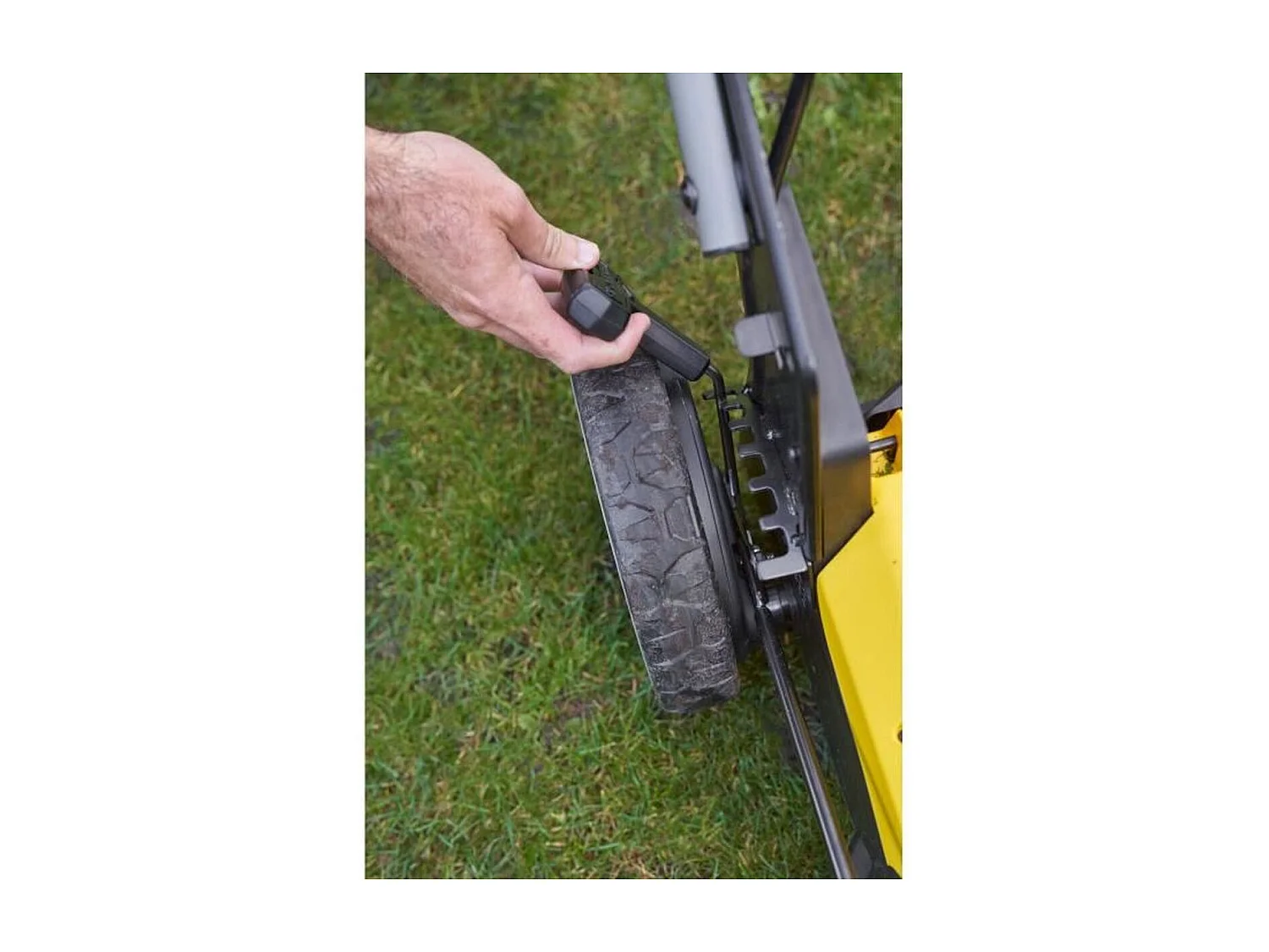 Stanley Fatmax tondeuse à gazon sans fil, 18V V20, RA, BL, sans. Batterie