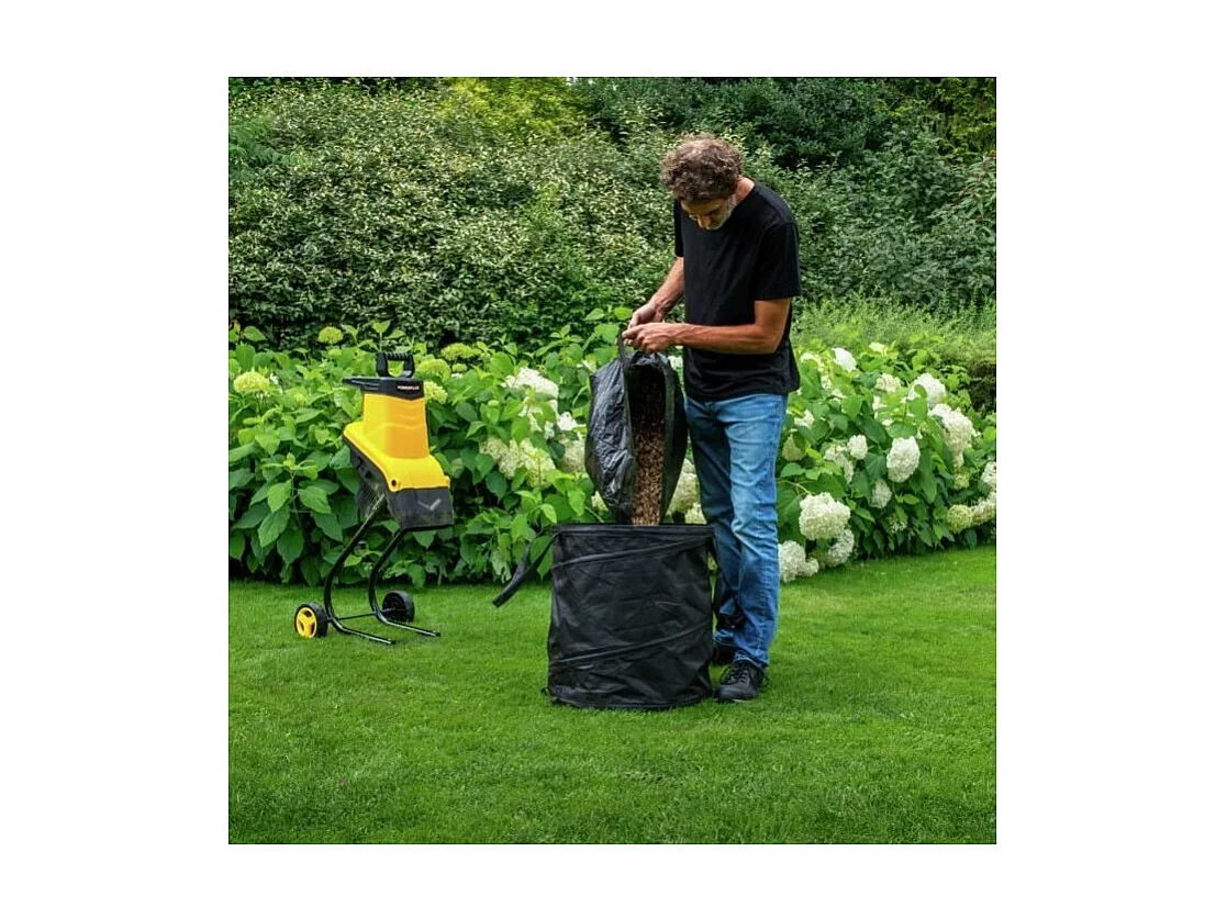 Broyeur de végétaux électrique - POWERPLUS - POWEG6420 - 2400 W