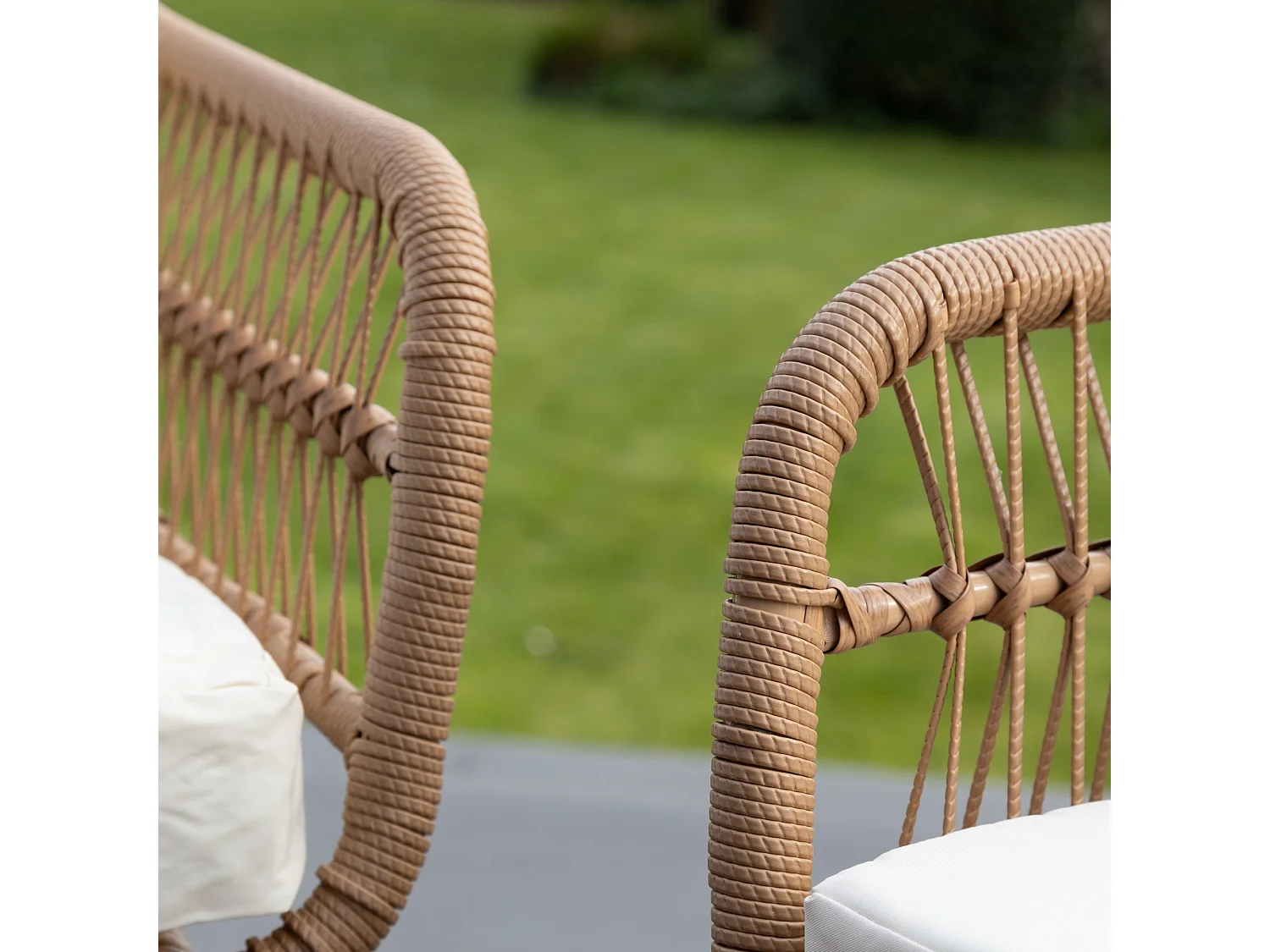 Carbini 3 Piece Patio Bistro Set