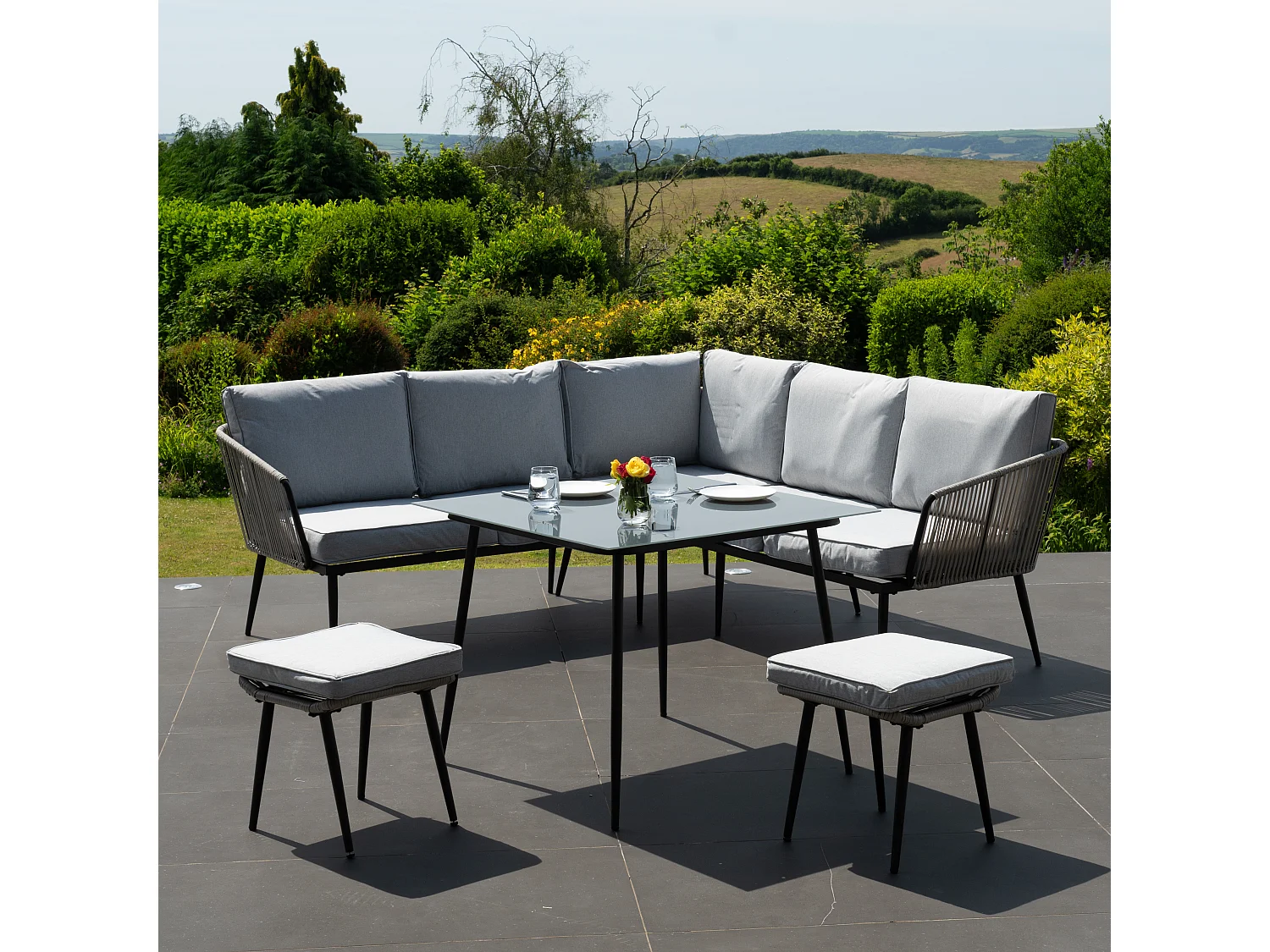 Sartene Outdoor Dining Set