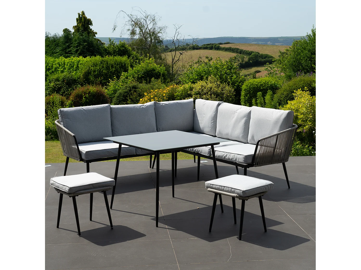 Sartene Outdoor Dining Set