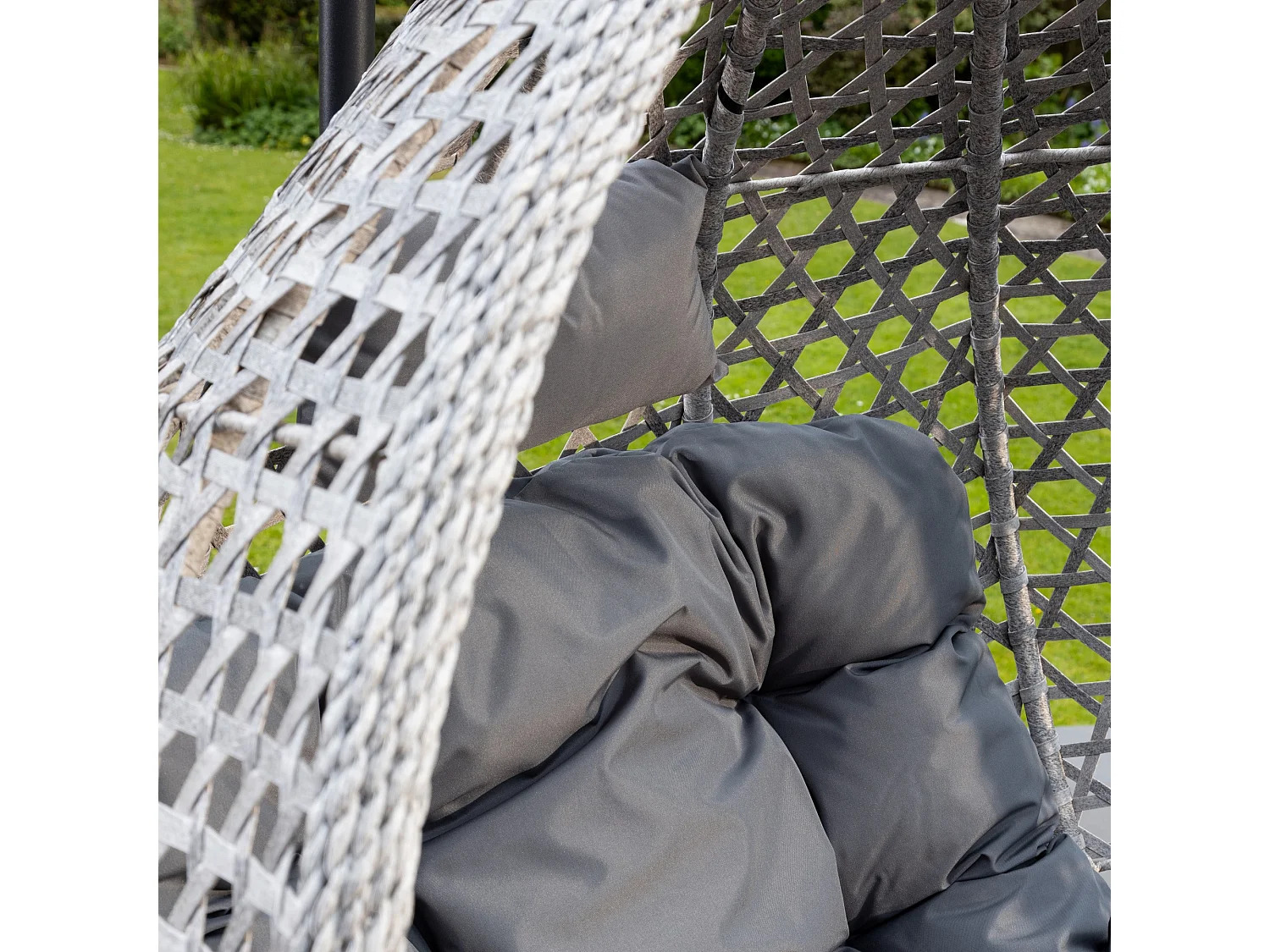 Oakley Swing Egg Pod Chair