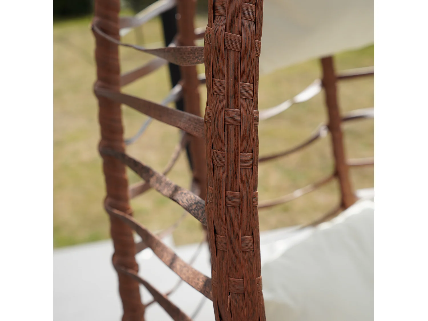 Appleford Hanging Swing Single Egg Pod Chair
