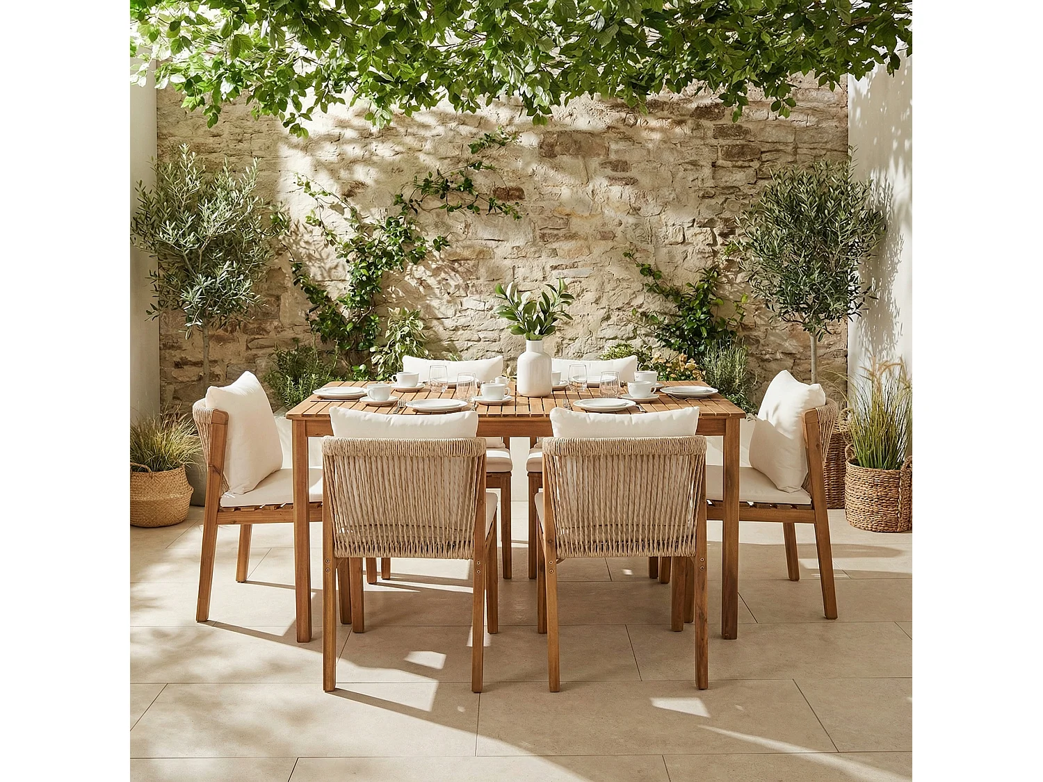 Ensemble table et chaise de jardin 6 places - avec 1 table + 6 chaises - Structure et plateau en bois massif - beige