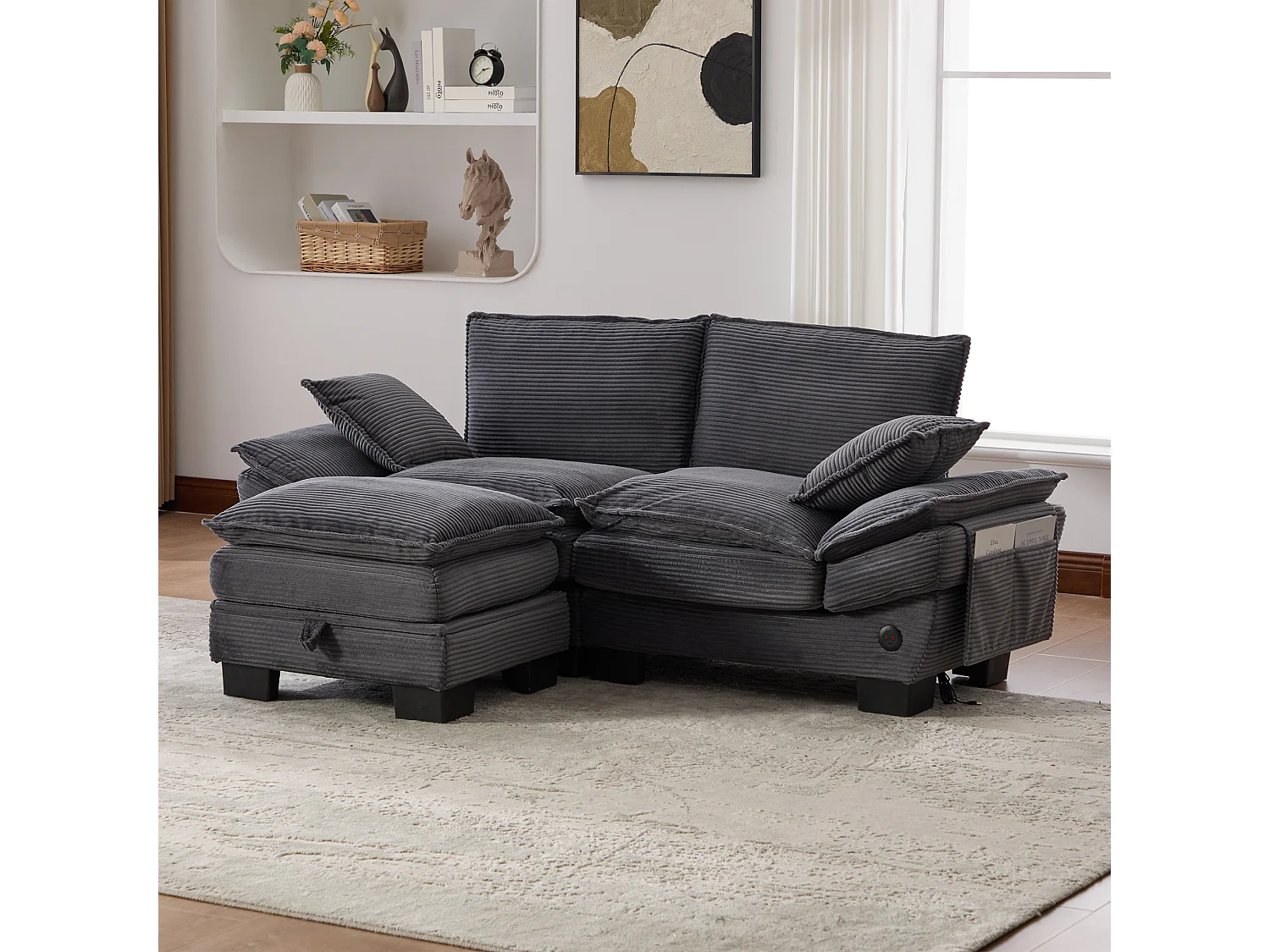 Dwuosobowy zestaw wypoczynkowy z tkaniny sztruksowej - 190 x 132 x 84 cm - z 1 pufem ze schowkiem + portem USB + kieszeniami - ciemnoszary