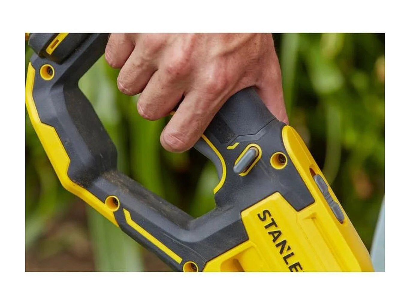 Stanley Fatmax coupe-bordures sans fil 33cm, 18V, 1x4,0Ah