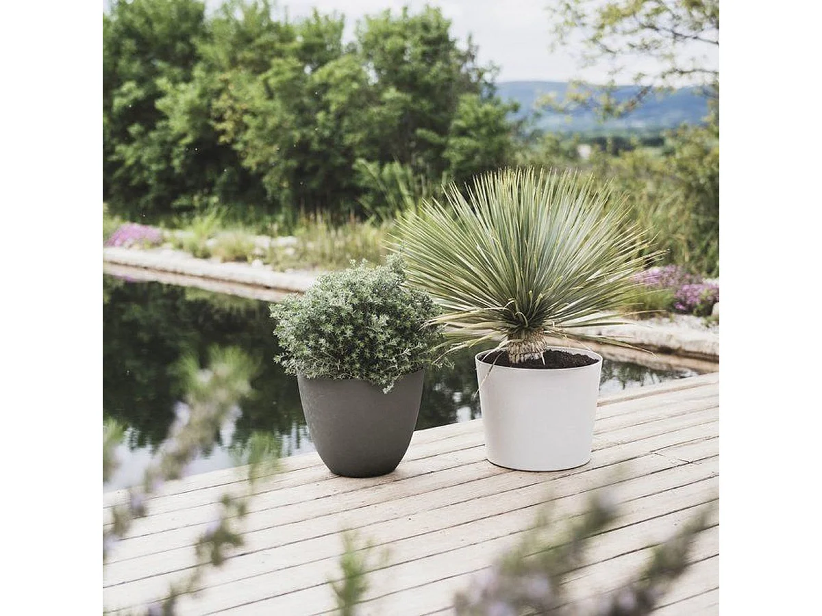 Vaso rotondo EDA Element 50 cm grigio antracite, plastica riciclata, drenaggio intelligente, uso interno ed esterno