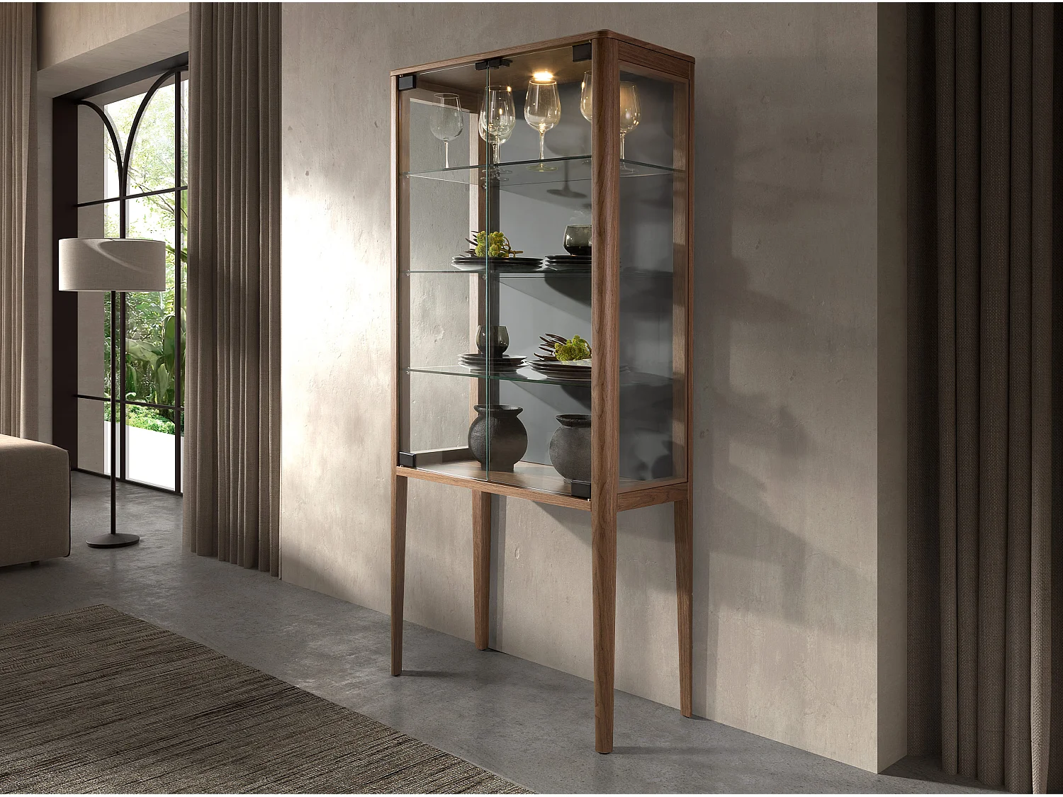Hohes Sideboard aus gehärtetem Glas und Nussbaum mit Innenbeleuchtung 3292 ANGEL CERDA