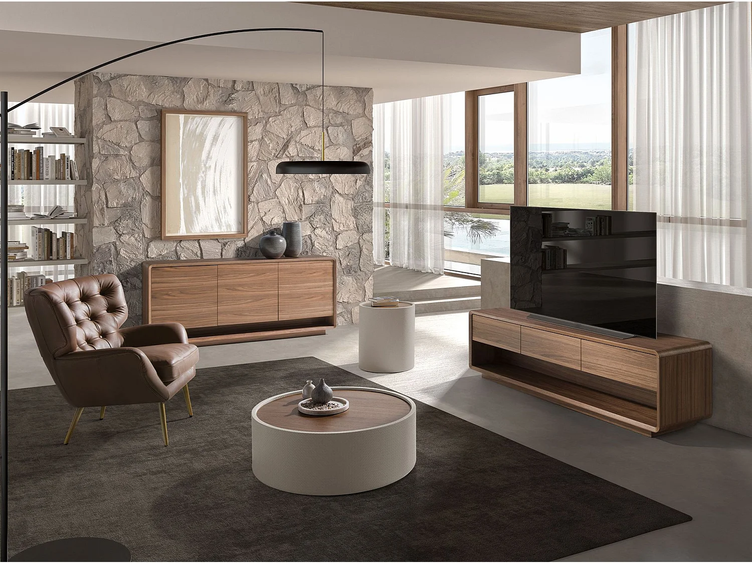 Runder Beistelltisch aus Nussbaum, Nussbaum und Holz mit Kunstlederbezug in Sandfarbe 2165 ANGEL CERDA