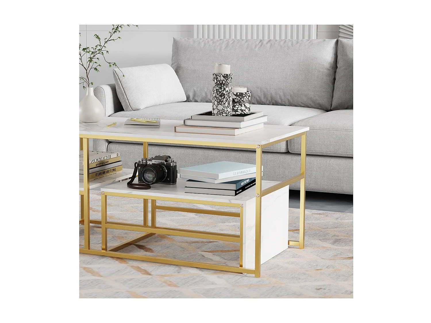 Table basse avec étagères de rangement, meuble salon style industriel bois et métal, table basse moderne doré