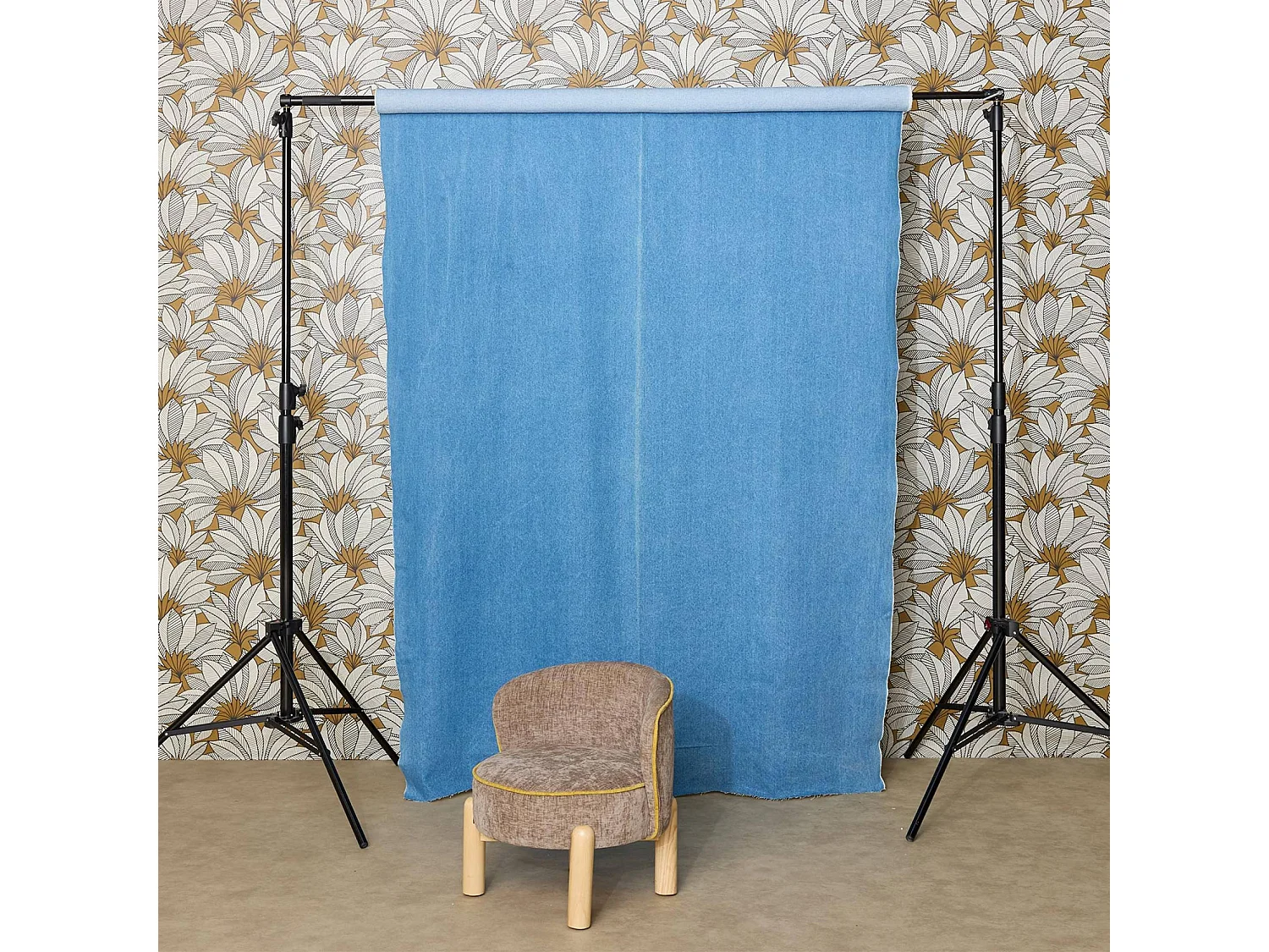 Fauteuil vintage enfant bois d'hévéa et tissu chenille taupe - Louisa