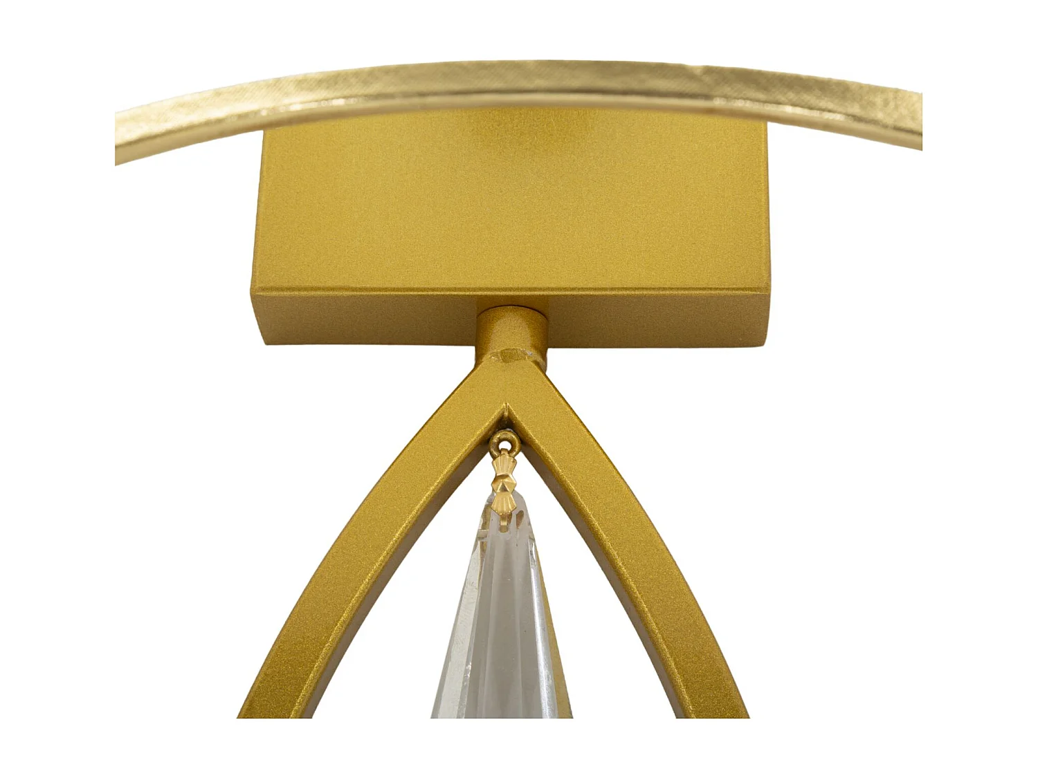 Wandlamp van metaal, glas en goud-witte stof.