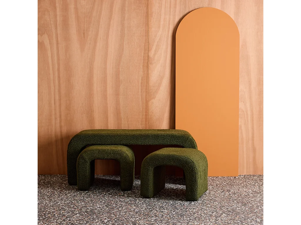 Banco y taburetes nido en borreguito verde kaki