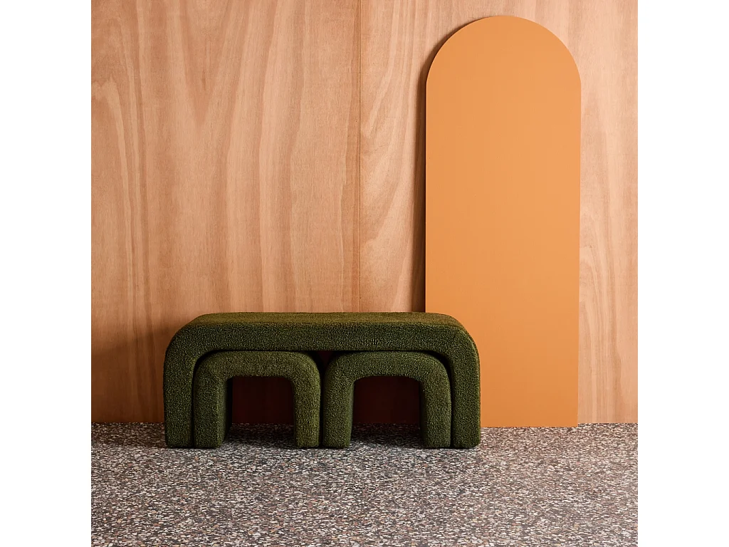 Banco y taburetes nido en borreguito verde kaki