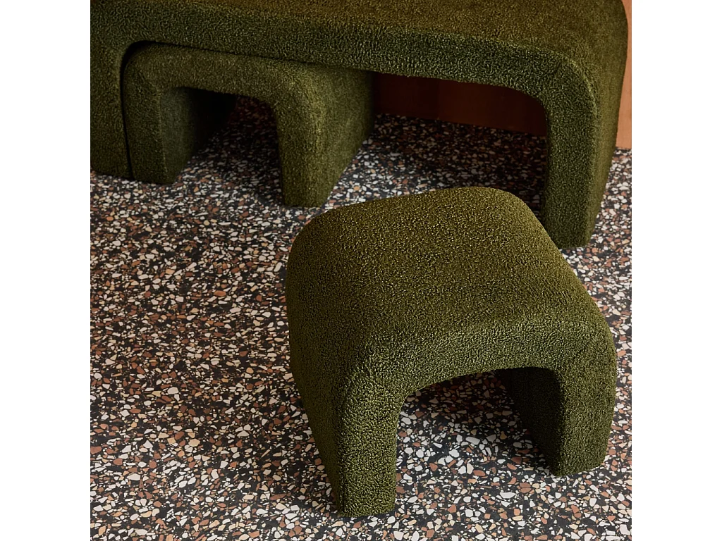 Banco y taburetes nido en borreguito verde kaki