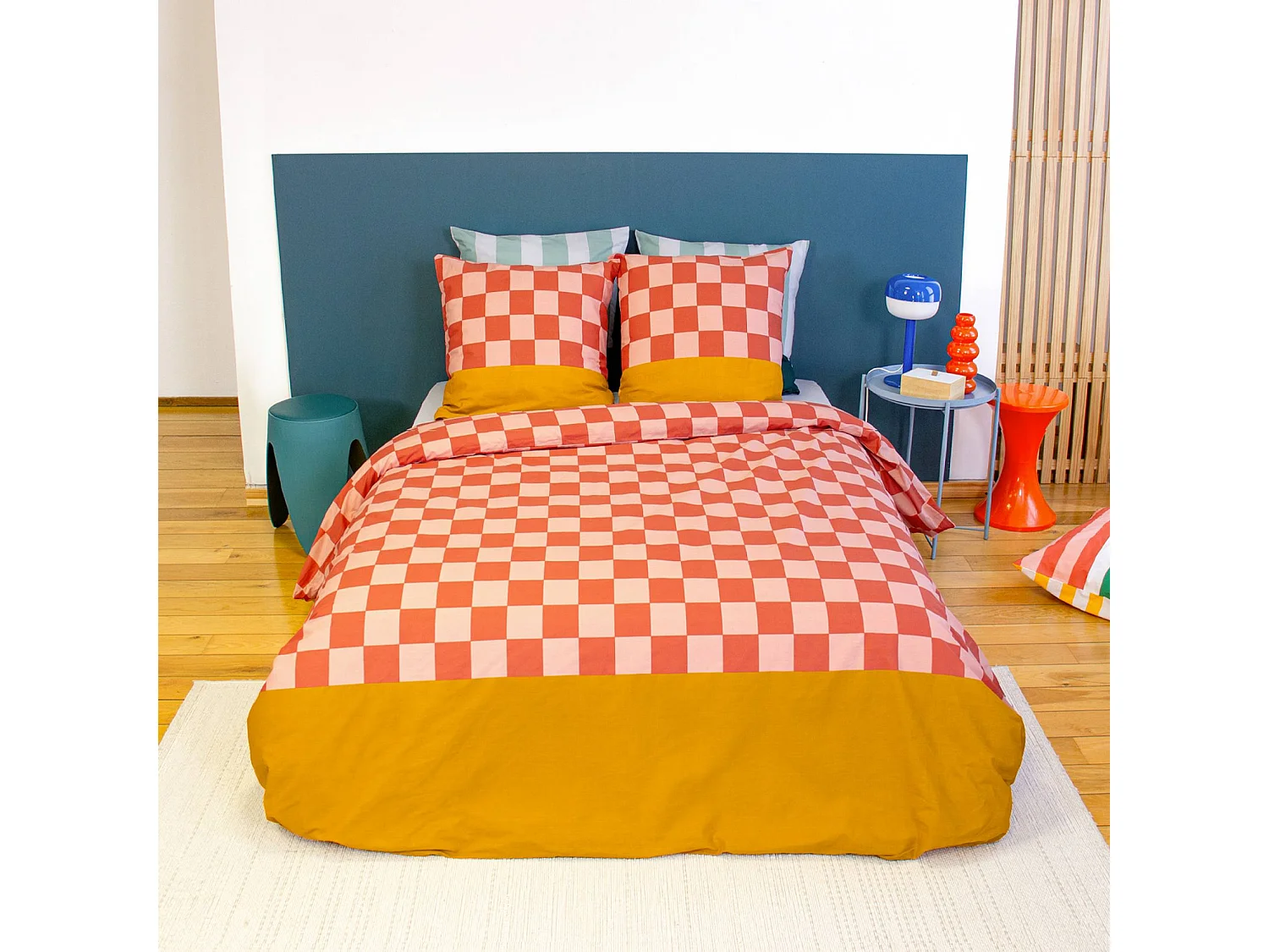 Parure de lit coton motifs damier 2 places rouge et orange 260 x 240cm - Futuna