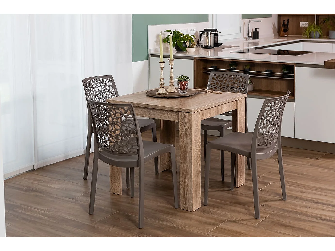 Set di 4 sedie impilabili in polipropilene rinforzato con fibra di vetro per esterno e giardino, bar, ristorante, cucina, design moderno – Anna – Tortora