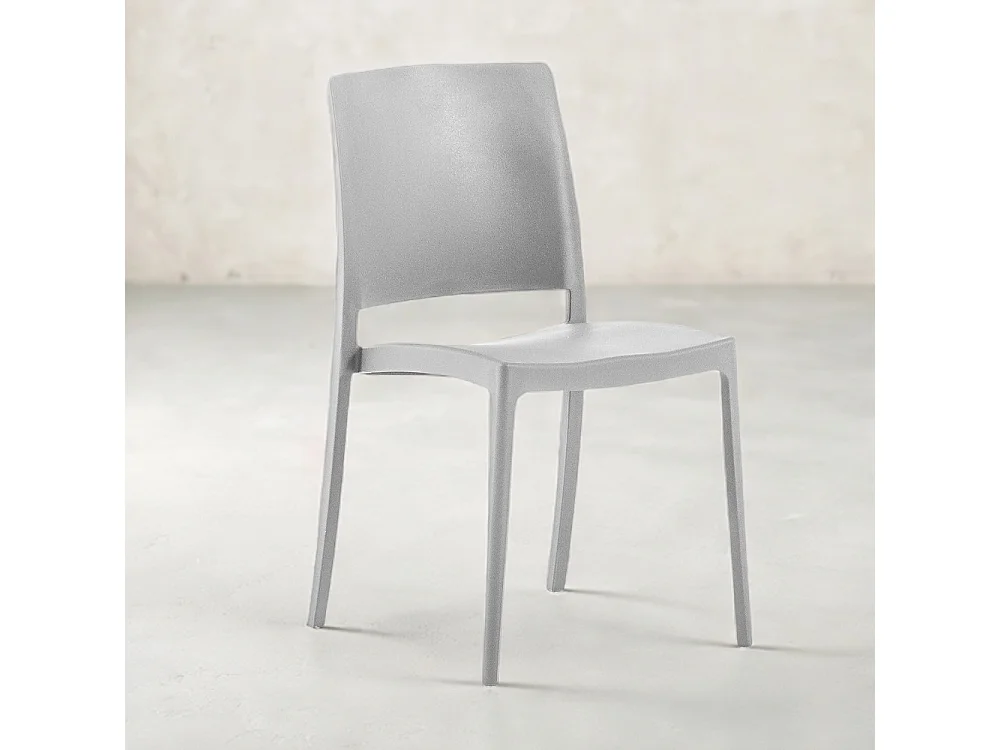 Lot de 4 chaises empilables en polypropylène renforcé de fibre de verre pour jardin ou intérieur, hydrofuges et résistantes, design moderne - MARIA - Gris clair