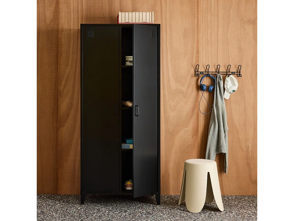 Armoire chambre dressing industriel métal noir 2 portes. 4 étagères. 1 penderie