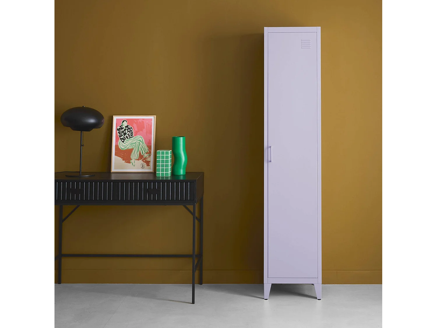 Armoire chambre en acier lilas 4 espaces de rangement. casier