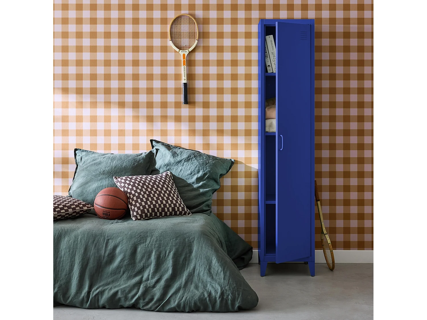 Armoire chambre en acier bleu 4 espaces de rangement. casier