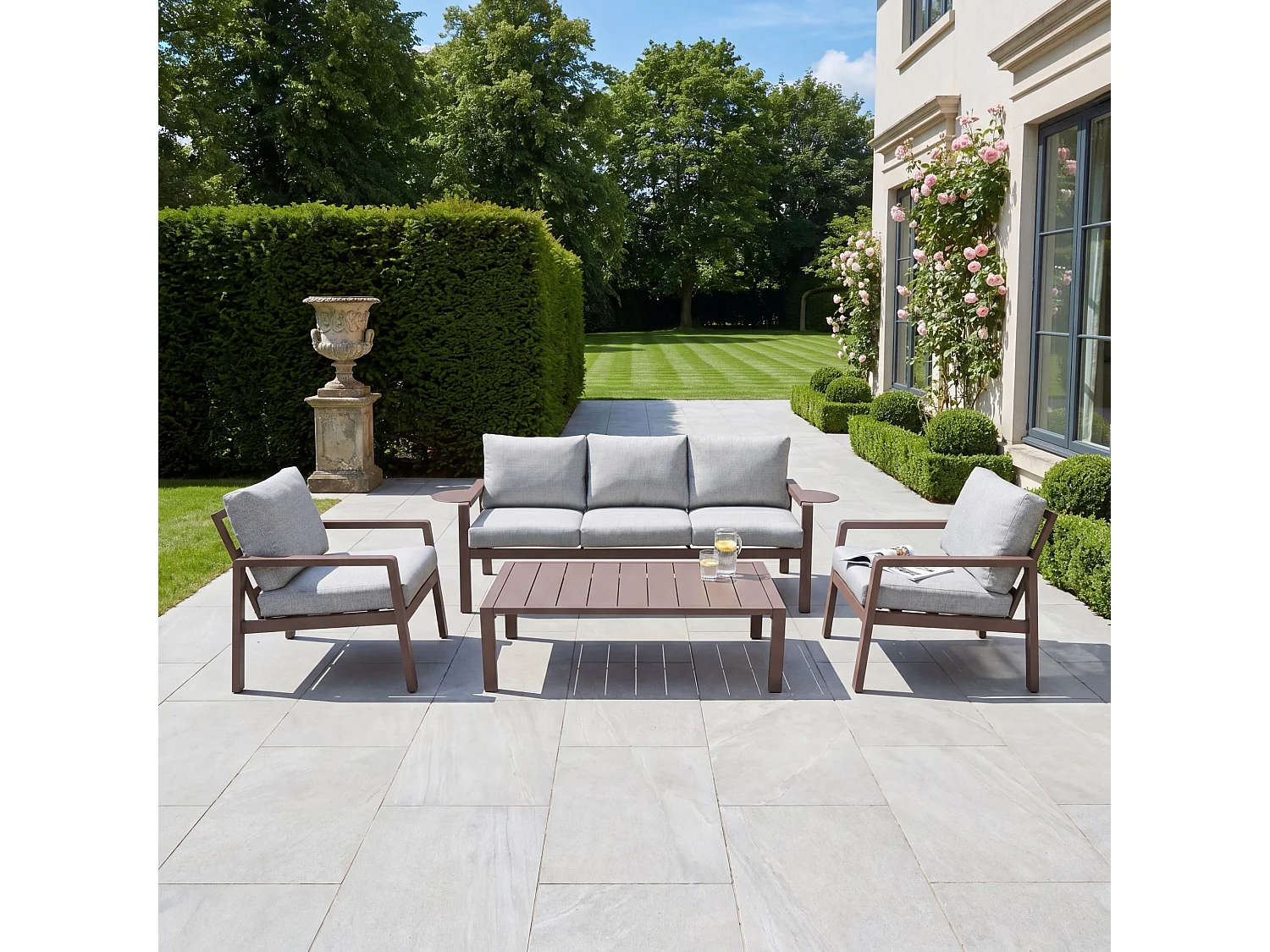 Lesina 4 Seat Outdoor Patio Conversation Set